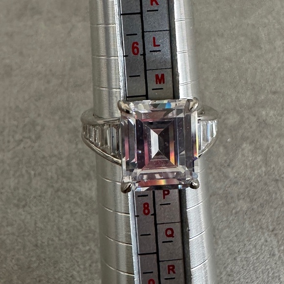 CZ & sterling silver fashion ring by Absolute - Picture 12 of 14